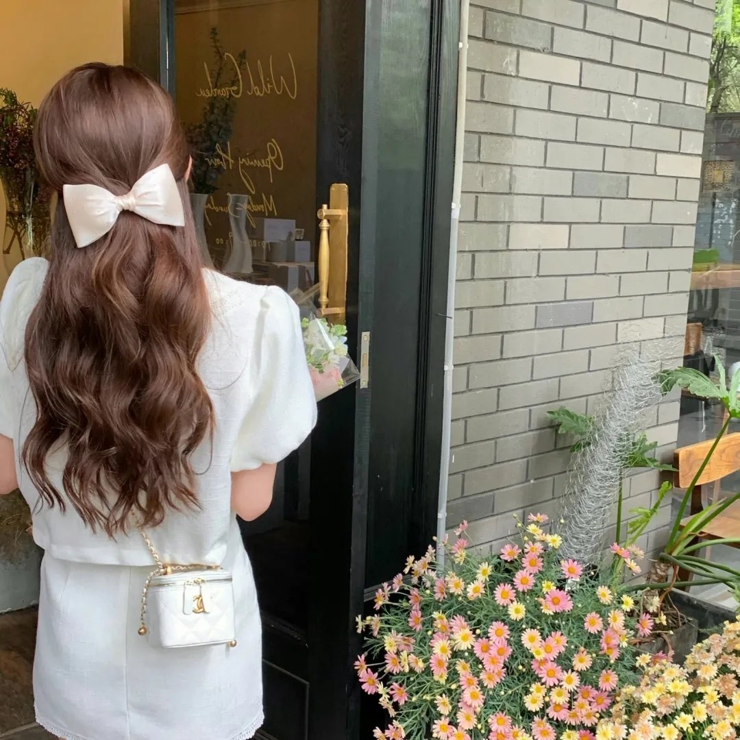 不管我怎么去想我不受欢迎这件事都是你们的错！